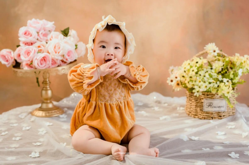 甘肃宝宝从鼻子里溢奶处理